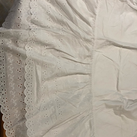 Single/twin bed blanket & eyelet mattress cover - Picture 6 of 11